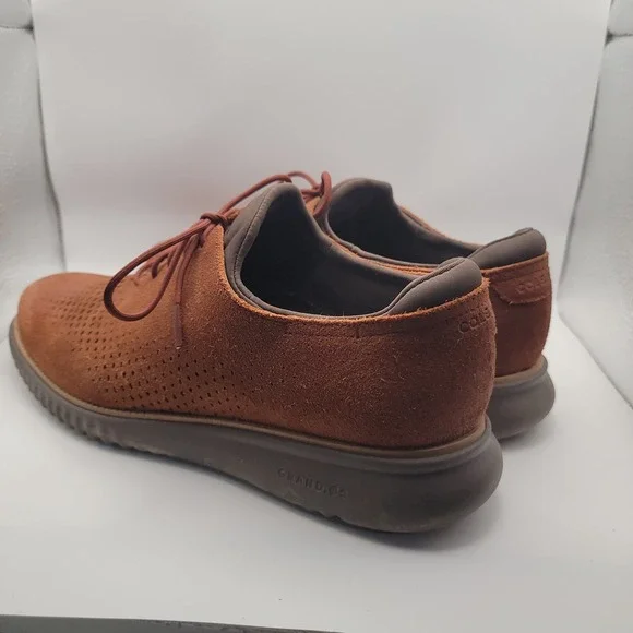 Cole Haan Men 2.ZERØGRAND Wingtip Oxfords 9.5 M Brown Suede Lace Up